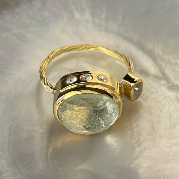 Cocktail ring