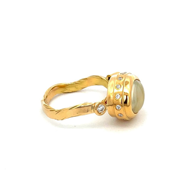 Cocktail ring