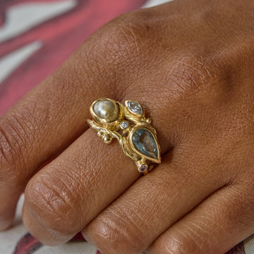 Double Seafire gold ring
