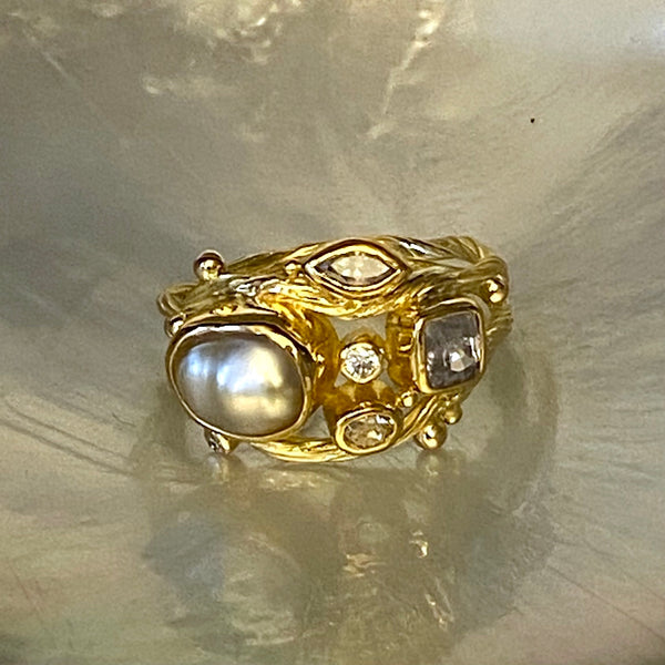 Double Seafire Gold Ring