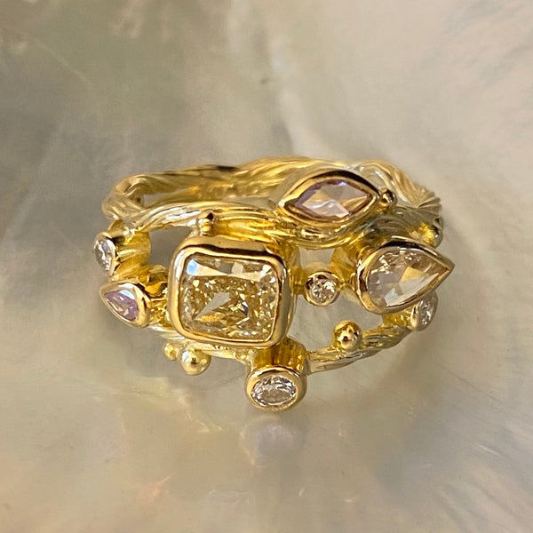 Double Seafire Gold Ring